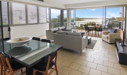 space-holiday-apartments_404-living-area space-holiday-apartments_404-living-area