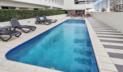 space-holiday-apartments_swimming-pool space-holiday-apartments_swimming-pool